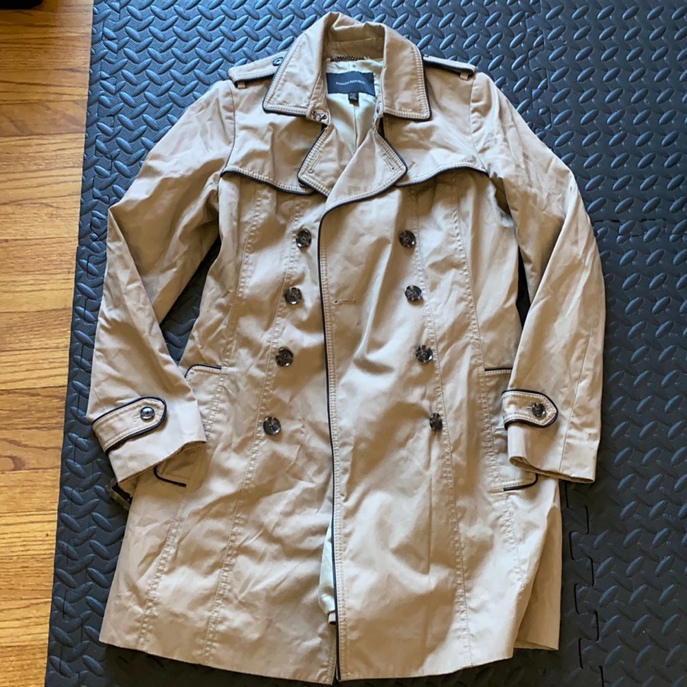 Banana Republic Trench Coat - 4P
